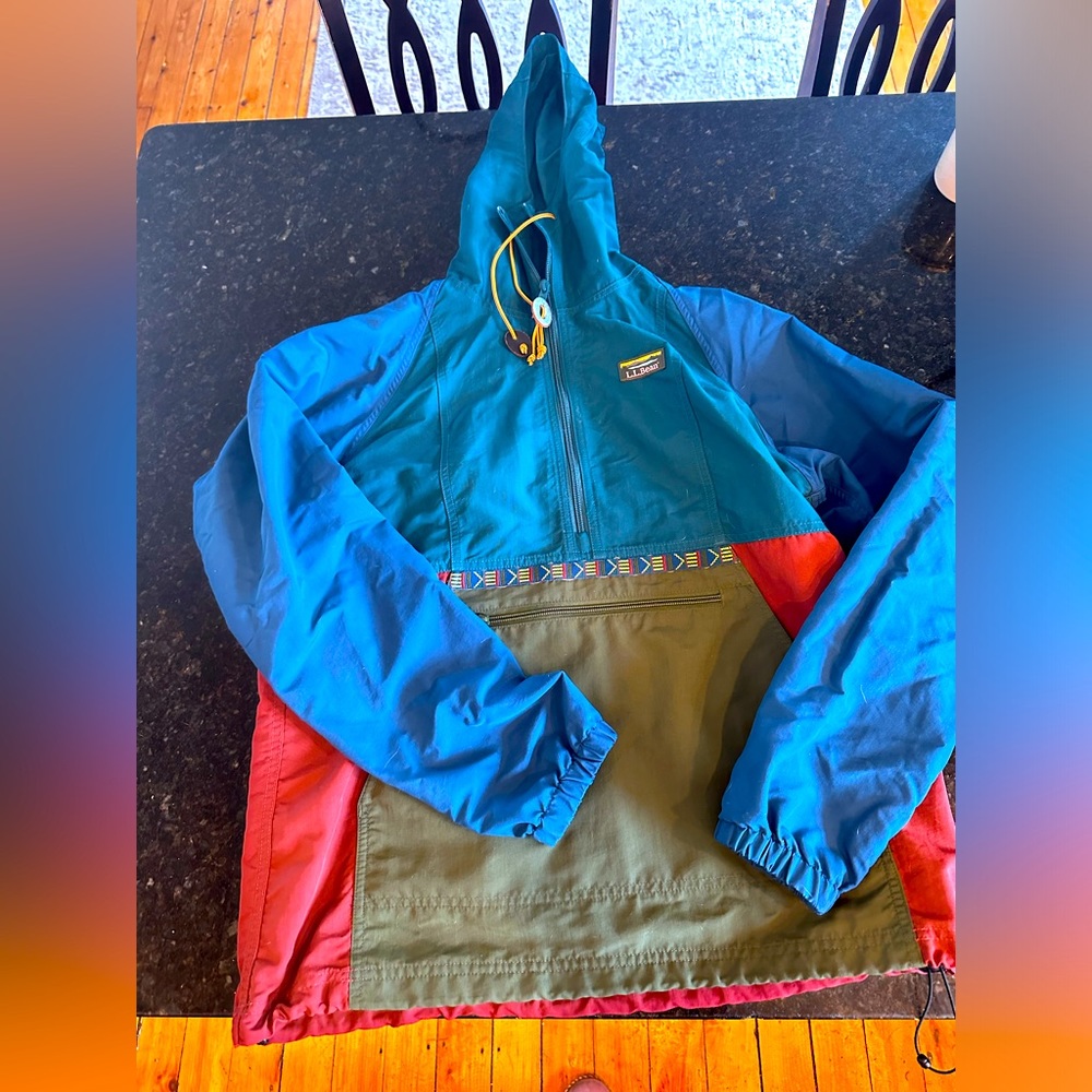 Womens LLBean Classic Anorak rain/wind pull over